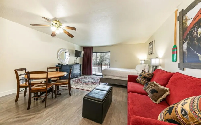 233 Bldg C 1 Bedroom Condo