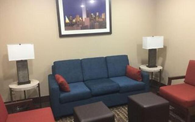Quality Inn West Plano - Dallas