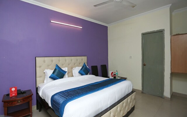 OYO 14746 Delhi Residency