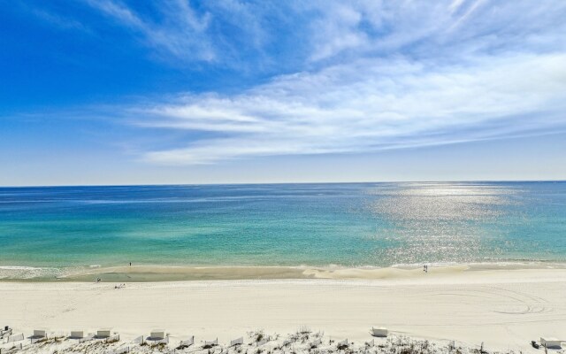 Oceania 907 3 Bedroom Condo by RedAwning