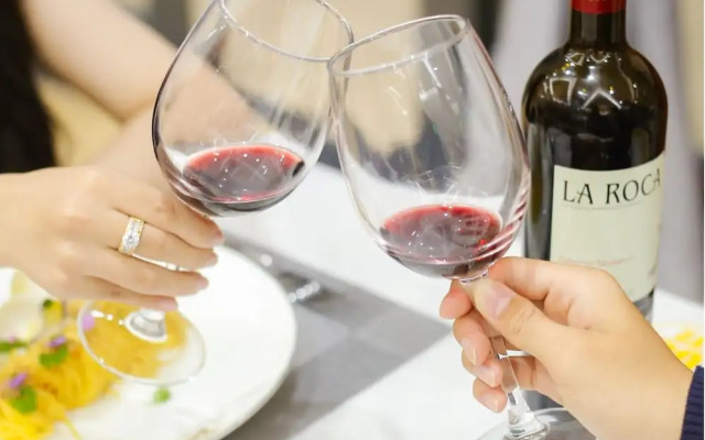 Phu Long Tam Ky Hotel & Restaurant