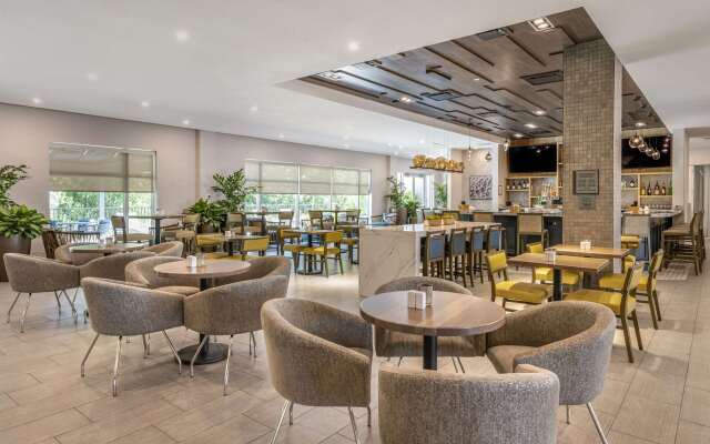 Cambria Hotel Orlando Airport