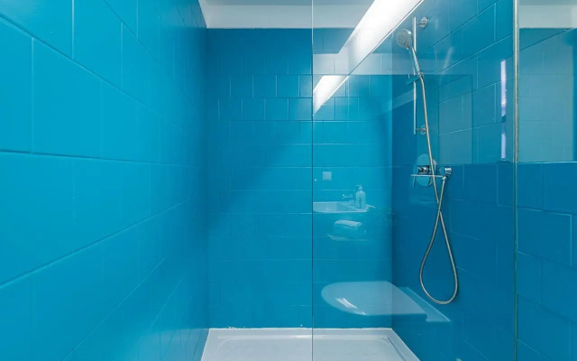 GuestReady - Banksy's Wall