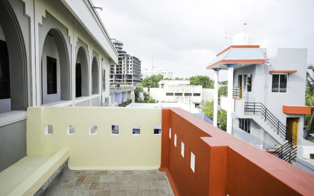 OYO 26607 Sri Subbiah Inn