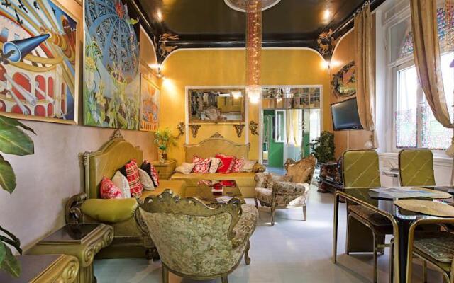 Apartments Brodarica