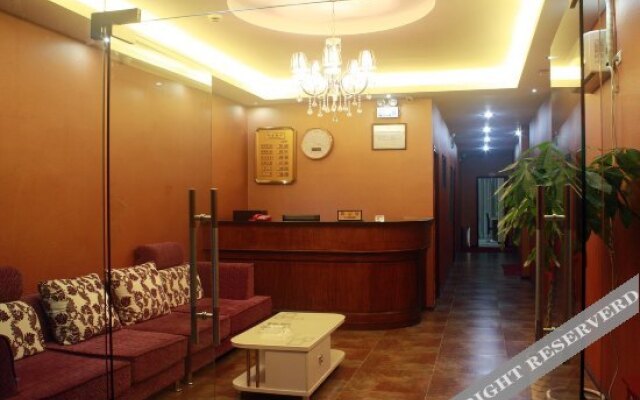 Zuolin Business Hotel