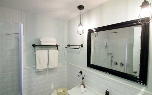 Carmella Boutique Hotel