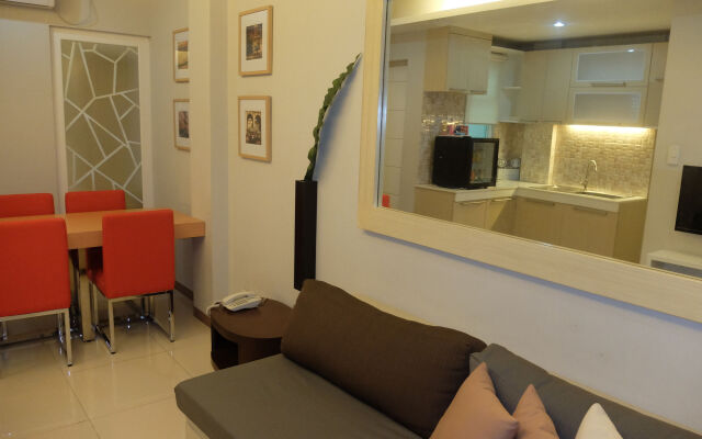 KLM Condotel