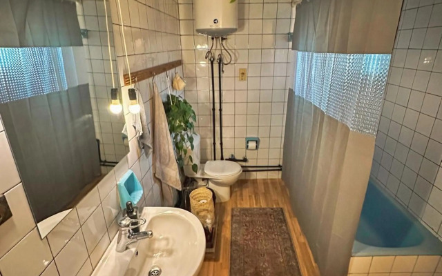 Spacious 3-Bedroom Fully-Furnished Apt in Nasr City