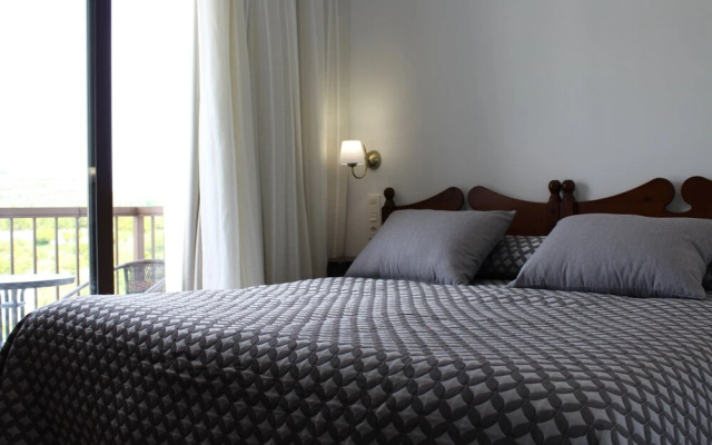 Hostal y Apartamento Rural Los Naranjos