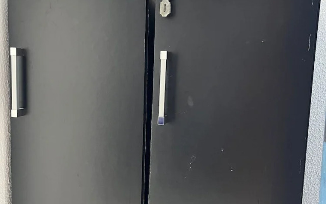 Primos Hostel & House