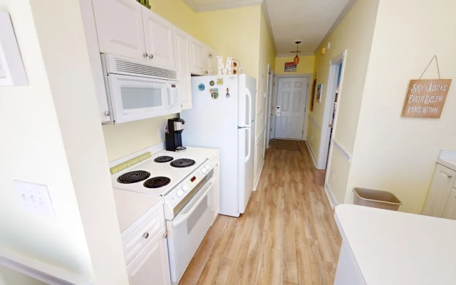 Magnolia Place 4695-205 1 Bedroom Condo