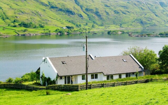 House With one Bedroom in Tourmakeady/derrypark, With Wonderful Lake V