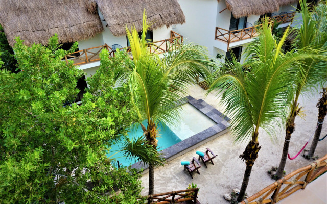 Hotel Boutique La Puerta Azul Beachfront - Adults Only
