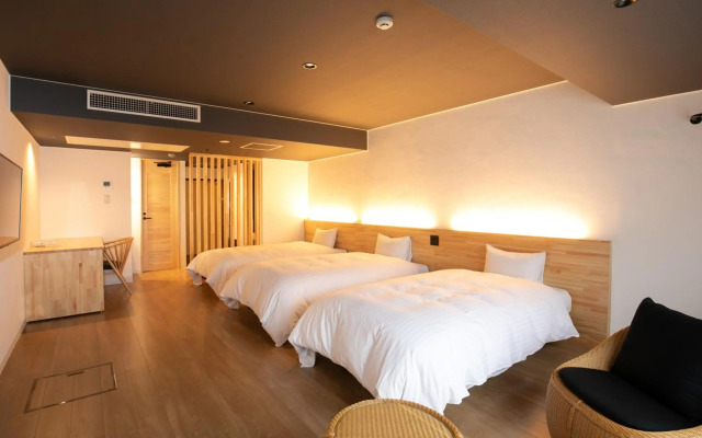Kochi Sunrise Hotel