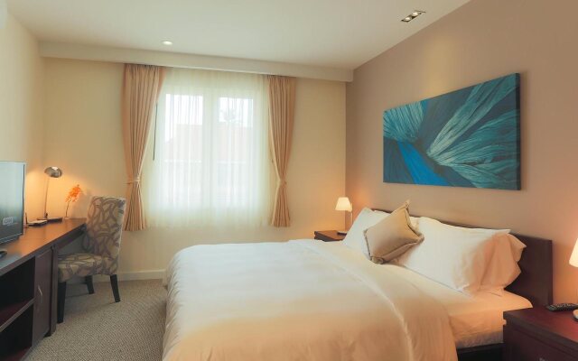 Central Mansions Serviced Apartment