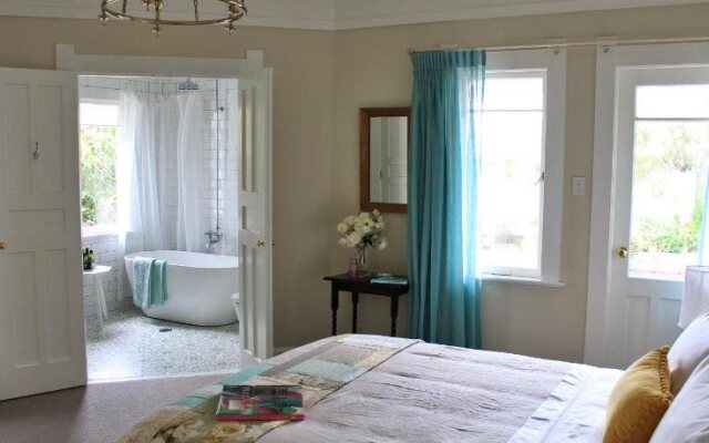 Browns Boutique Bed and Breakfast