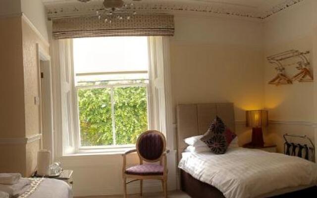 Ba Ba Guest House