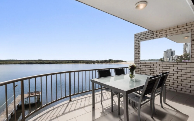 Wharf Lodge