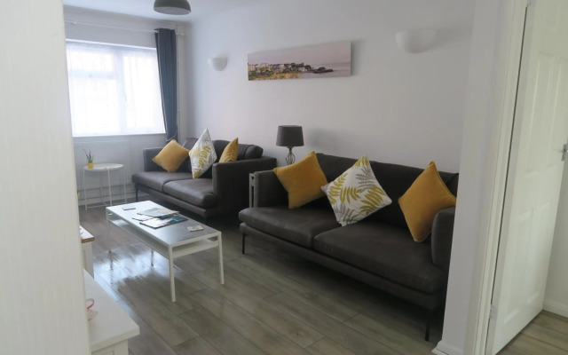 Shorley Wall Broadstairs by the Beach with Parking