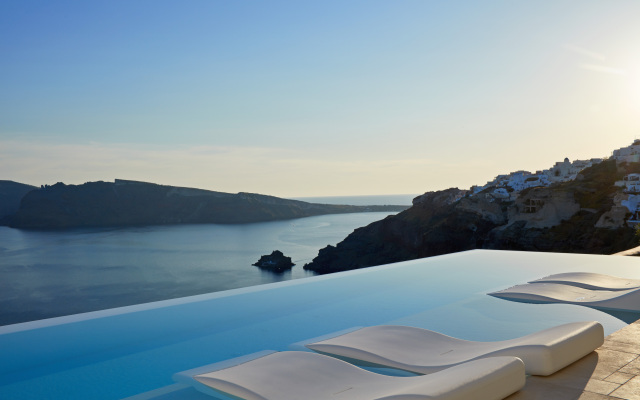 Canaves Oia Suites - Small Luxury Hotels of the World