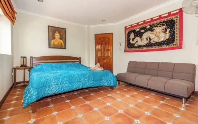 Viewbor Villa - Pattaya Holiday House Walking Street