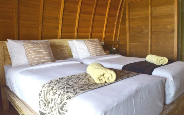 Adara Beach Hut