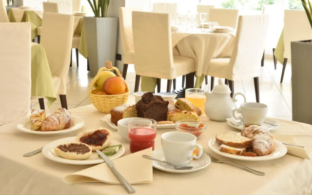 Hotel La Marina Mhotelsgroup