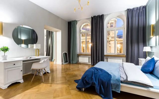 Панорамные апартаменты 180 кв. м