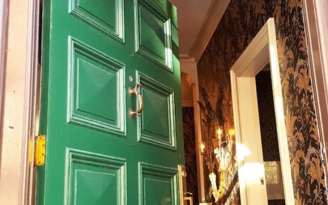 The old Court bed and Breakfast