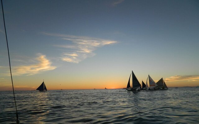 Boracay Tourists' Inn