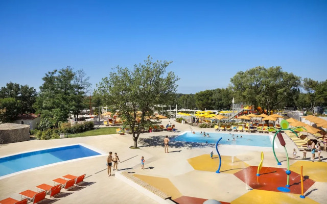 Camping Adria Mobile Homes Lanterna