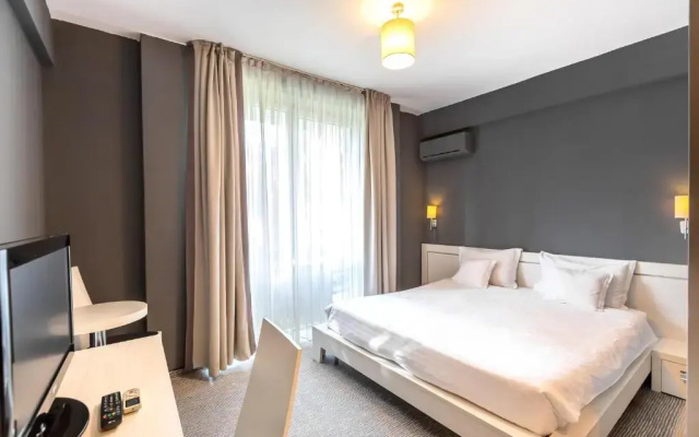 Alex&George Boutique Hotel