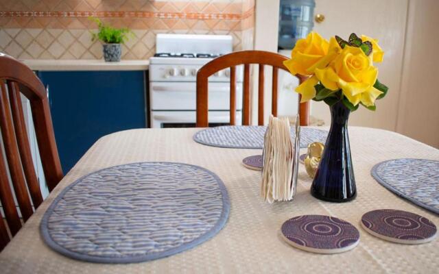 Boathouse Bunbury Bed & Breakfast