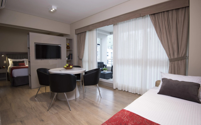 Arc Arenales Studios & Suites