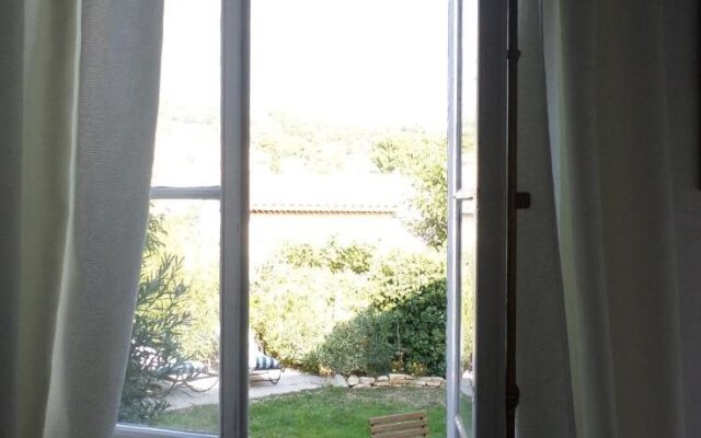 BnB Aix City-Center-Pool-Garage, Villa des Félibres