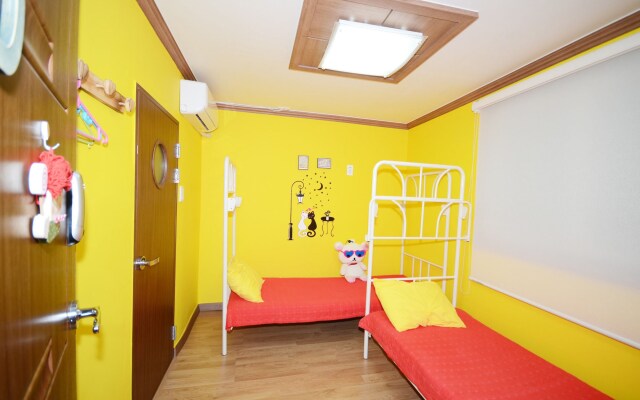 We Guest House - Hostel