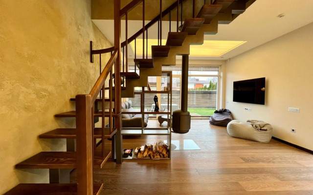 Family Vacation 3BR Home, By Cohost