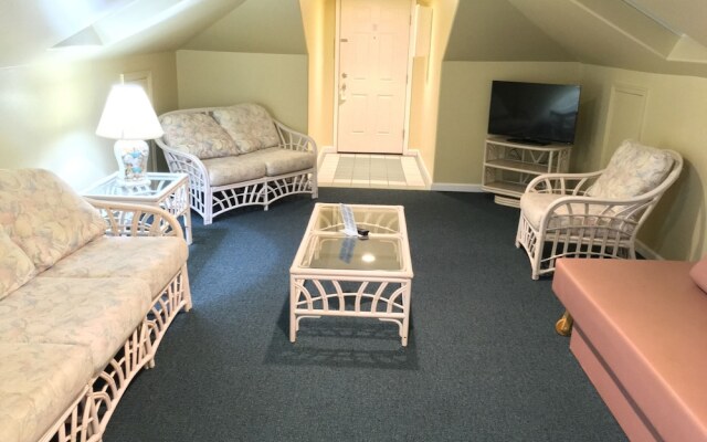 Riviera Resorts & Suites