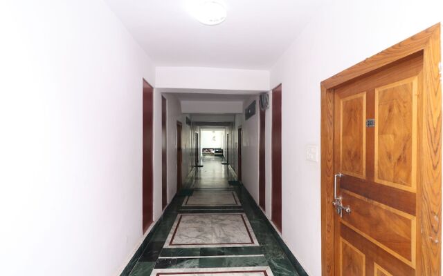 OYO 16638 Madhu Mamata Hotel & Resorts