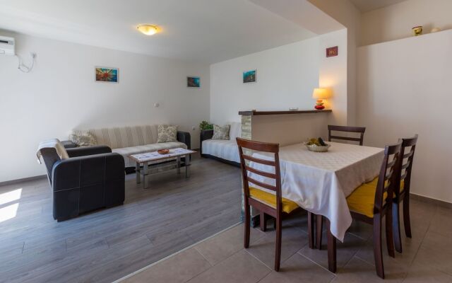 Apartments Bellamare