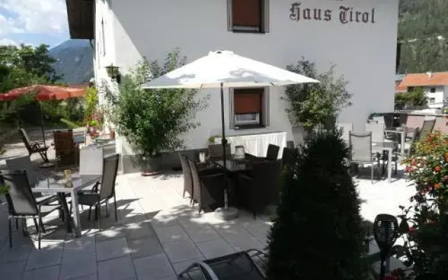Haus Tirol Garni