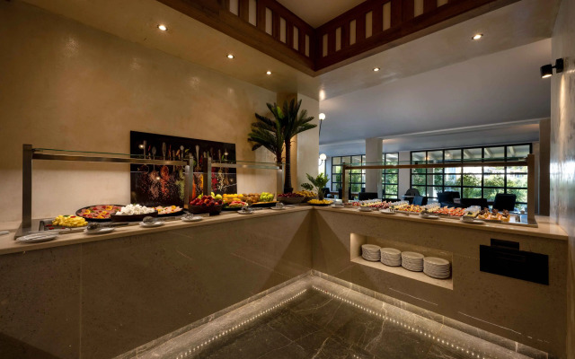 Corfu Acharavi Hotel