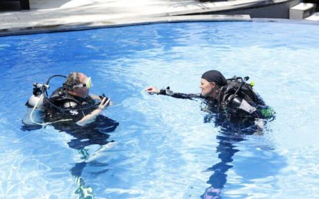 Teluk Karang Dive and Spa Resort