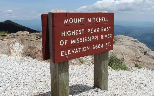 Albert's Lodge at Mt. Mitchell