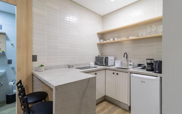 Studio incrível no Centro de Floripa-SC CFA0206