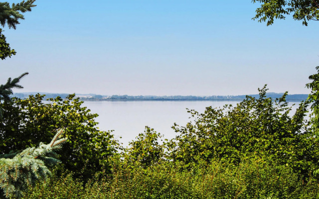 Row house lake view, Sommersdorf