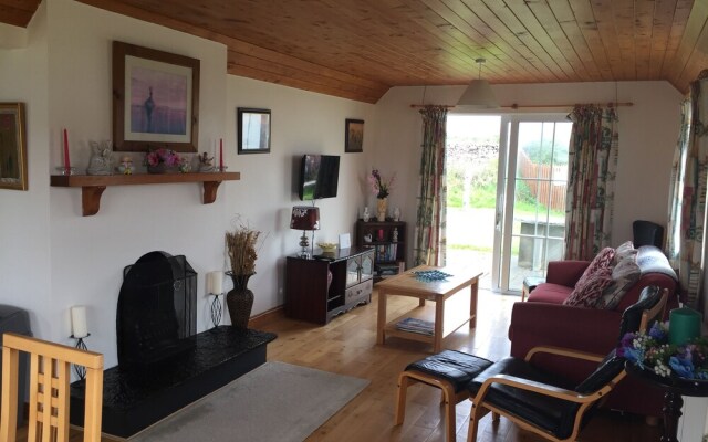 Cliff View, No 2 Knockrahaderry