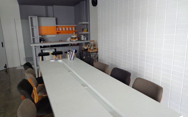 Silom Studios