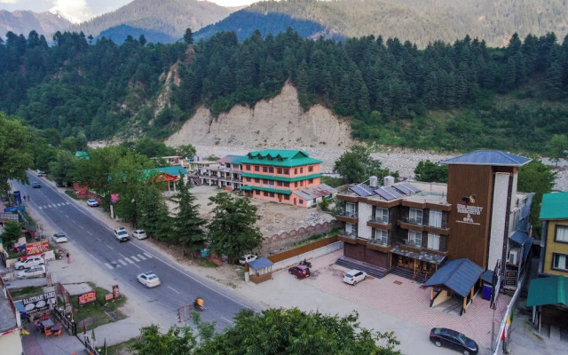 Mulberry Resort & Spa